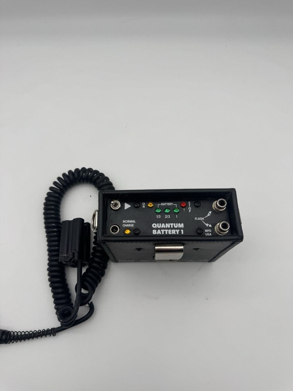 Quantum Instruments Quantum Battery 1 - untested With Cord
